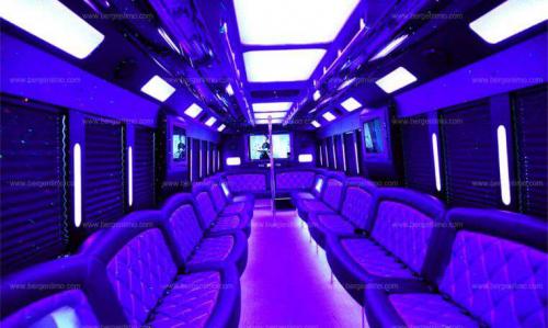 party-bus-ford-f750-nj-20-762x456