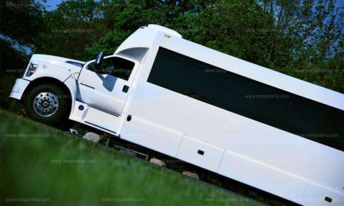 party-bus-ford-f750-nj-5-762x456